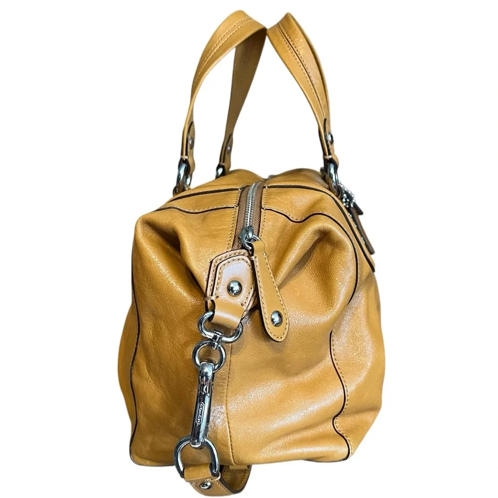 Coach classic leather